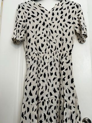 Vestido Stradivarius - blanco y negro