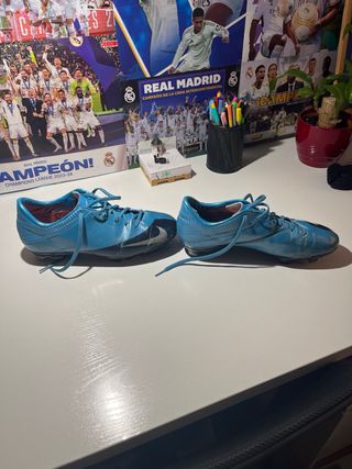 Zapatillas NIKE Mercurial Vapor V FG