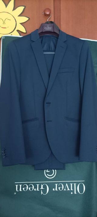 Traje Oliver Green azul hombre