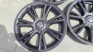 19 Tapacubos Tesla Model 3 - negros