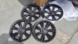 19 Tapacubos Tesla Model 3 - negros