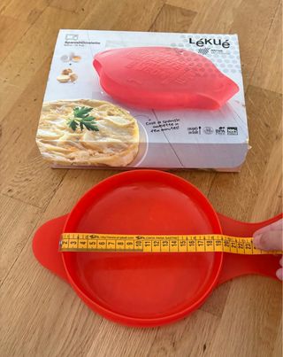 Molde Lekue tortilla silicona rojo