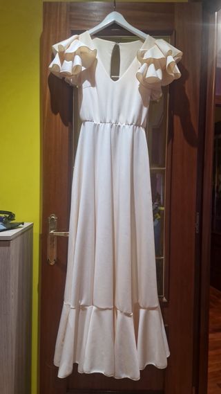 Vestido beige eventos
