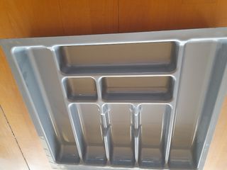 Cubertero gris plástico para cajones