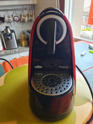 Cafetera Nespresso Selectium