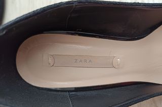Zapatos Zara negros de tacón
