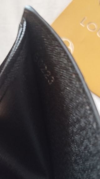 Billetera Louis Vuitton negra