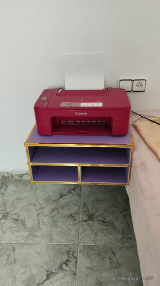 Mueble flotante para impresora