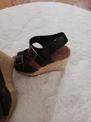 Cuñas negras verano