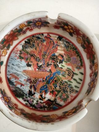 4 cenicero de vandejita de porcelana