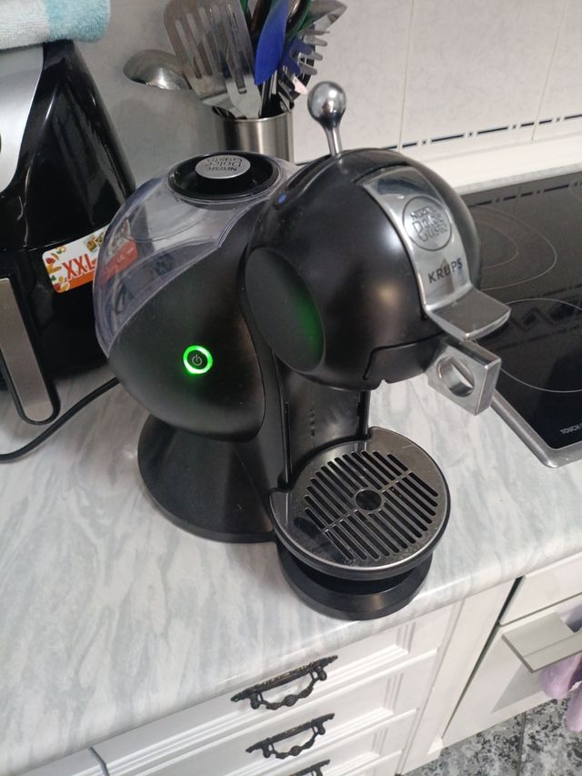 Cafetera dolce gusto