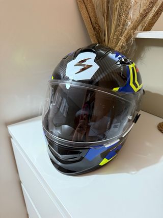 Casco Scorpion EXO-491: Azul, Negro, Amarillo