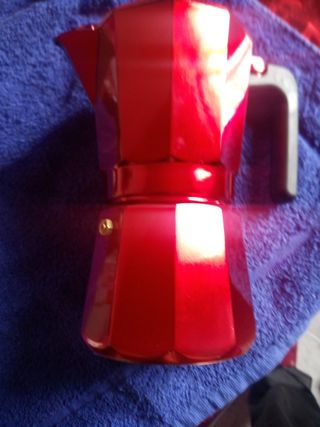Cafetera italiana roja