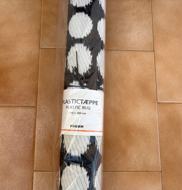 Alfombra Plástica Tiger 120x180cm