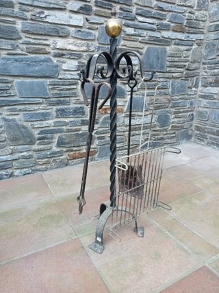 Chimenea metálica negra 185€ Con accesorios 210€