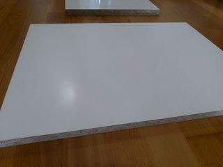 2 baldas madera blancas