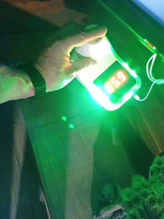 Termómetro digital infrarrojo