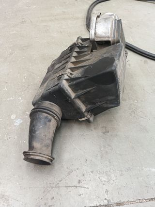 Caja filtro aire 318 sin caudalímetro