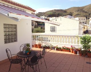 Casa 4 hab - 165m2 - Terraza