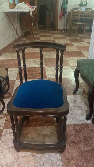 3 Sillas de madera vintage azul