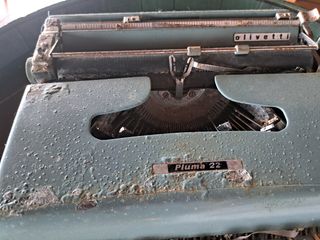 Máquina escribir Olivetti Pluma 22