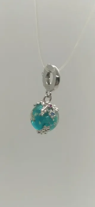 Charm de plata