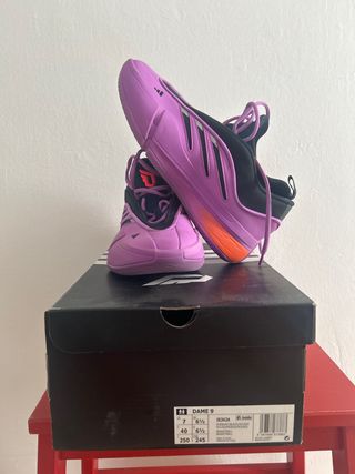Zapatillas Adidas Dame 9 - Púrpura - Talla 40