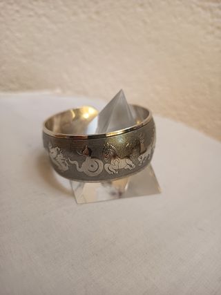 Pulsera plata tibetana