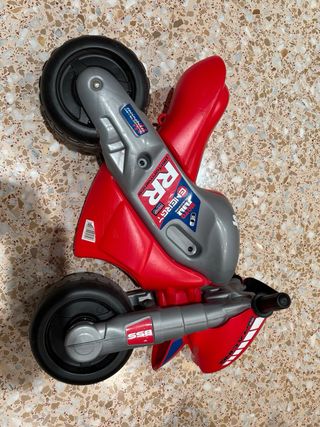 Moto infantil Fever - roja