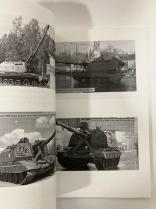 Carros de Combate y Vehículos Acorazados VI: Ve...