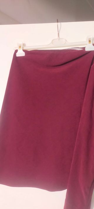 Completo giacca e gonna rosso