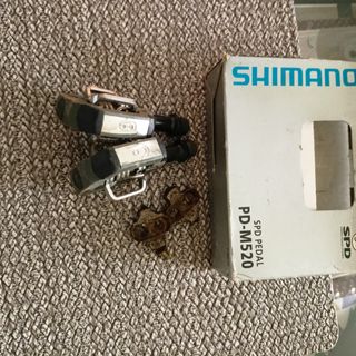Pedales Shimano PD-M520 SPD