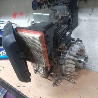 Motor Cortacésped 196cc OHV