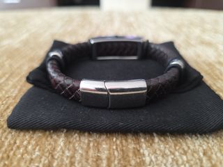 Pulsera cuero marrón plata