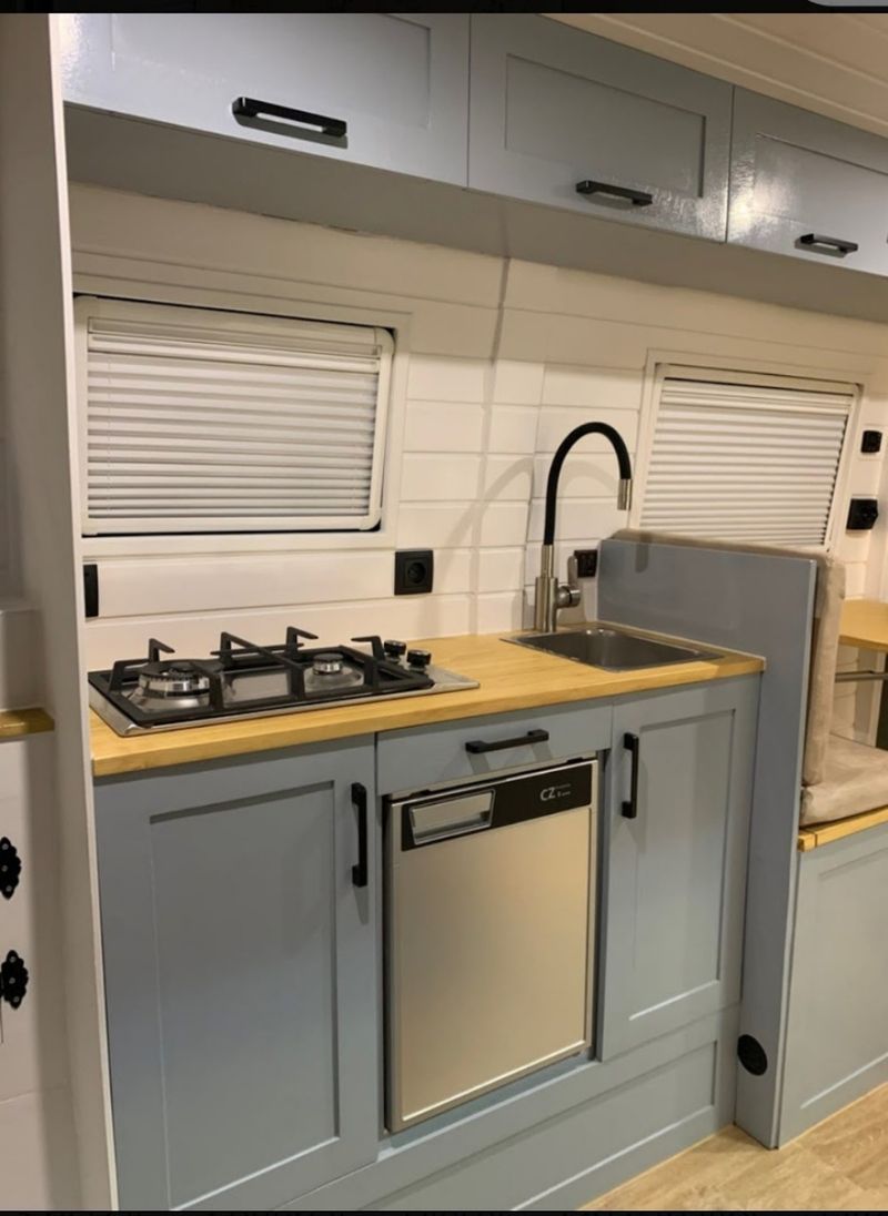 Renault Máster Camper. !! AUTOCARAVANA !! - foto 1