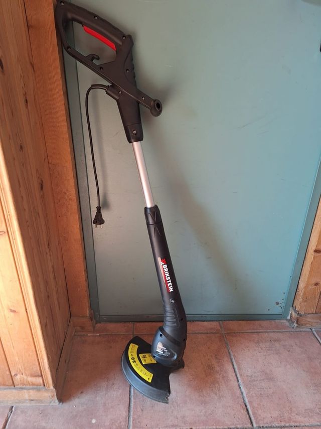 Tagliabordi Brikstein