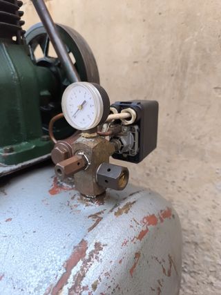 Compresor aire Canadá - Monocilíndrico