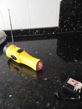 Linterna Radio Portátil