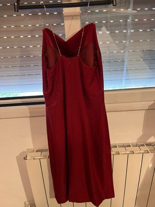 Vestido rojo Mirea Bisbe fiesta de color granate ,