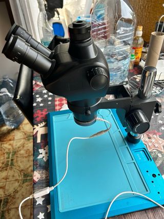 Microscopio trinocular  profesional
acepto cambios