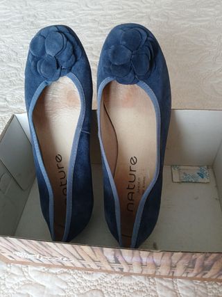 Zapatos Nature azul,forrados de tela.