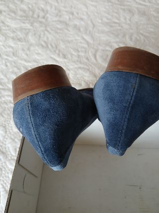 Zapatos Nature azul,forrados de tela.