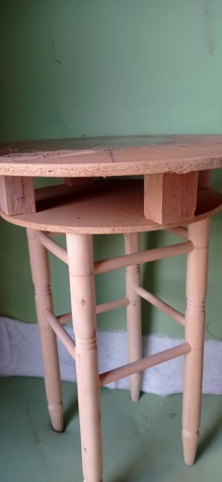 Mesita auxiliar vintage - madera y cristal