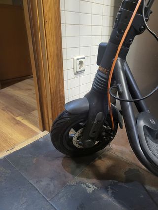 Patinete ninebot F2 pro.