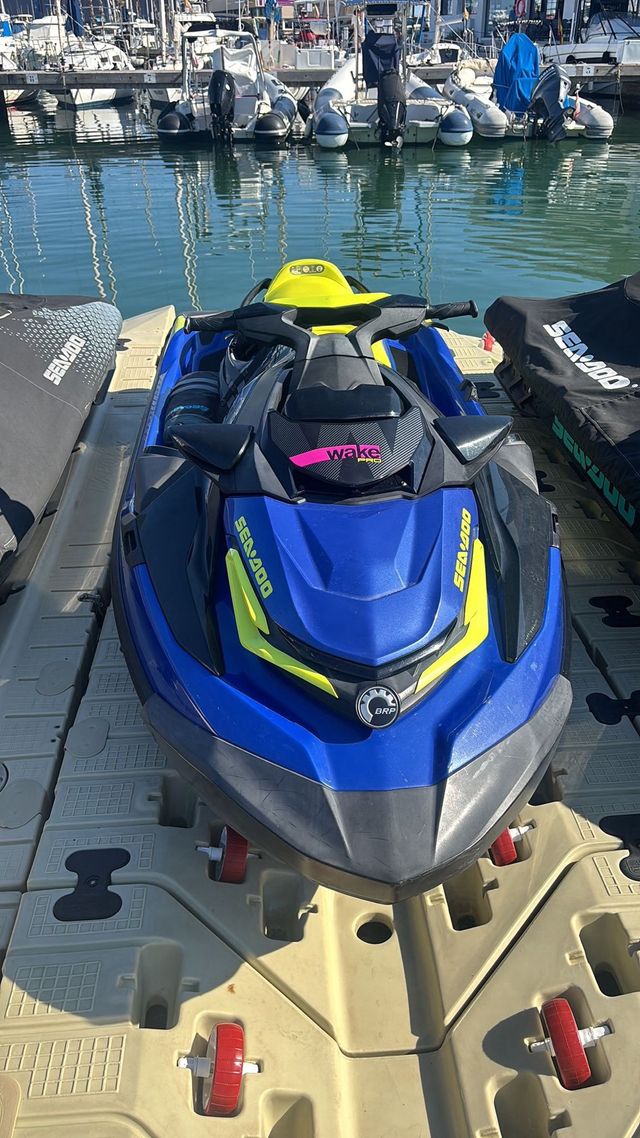 SeaDoo Wake Pro 230 - Moto Acuática