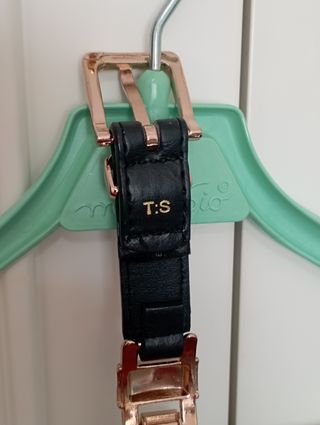 Cinturón negro y dorado mujer, talla S