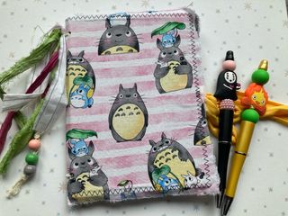 Libreta Totoro + 2 bolígrafos kawaii