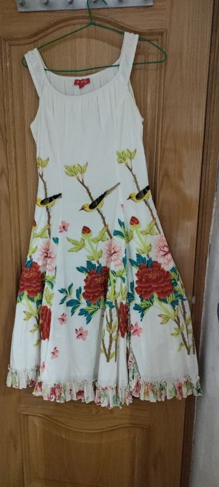 Vestido Derhy blanco talla S, pero  talla como 40