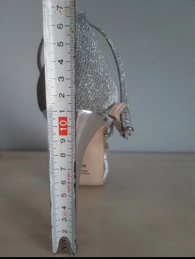 Sandalias de tacón de Ángel Alarcón