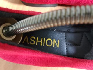 Bailarinas rojas - Flores y perlas